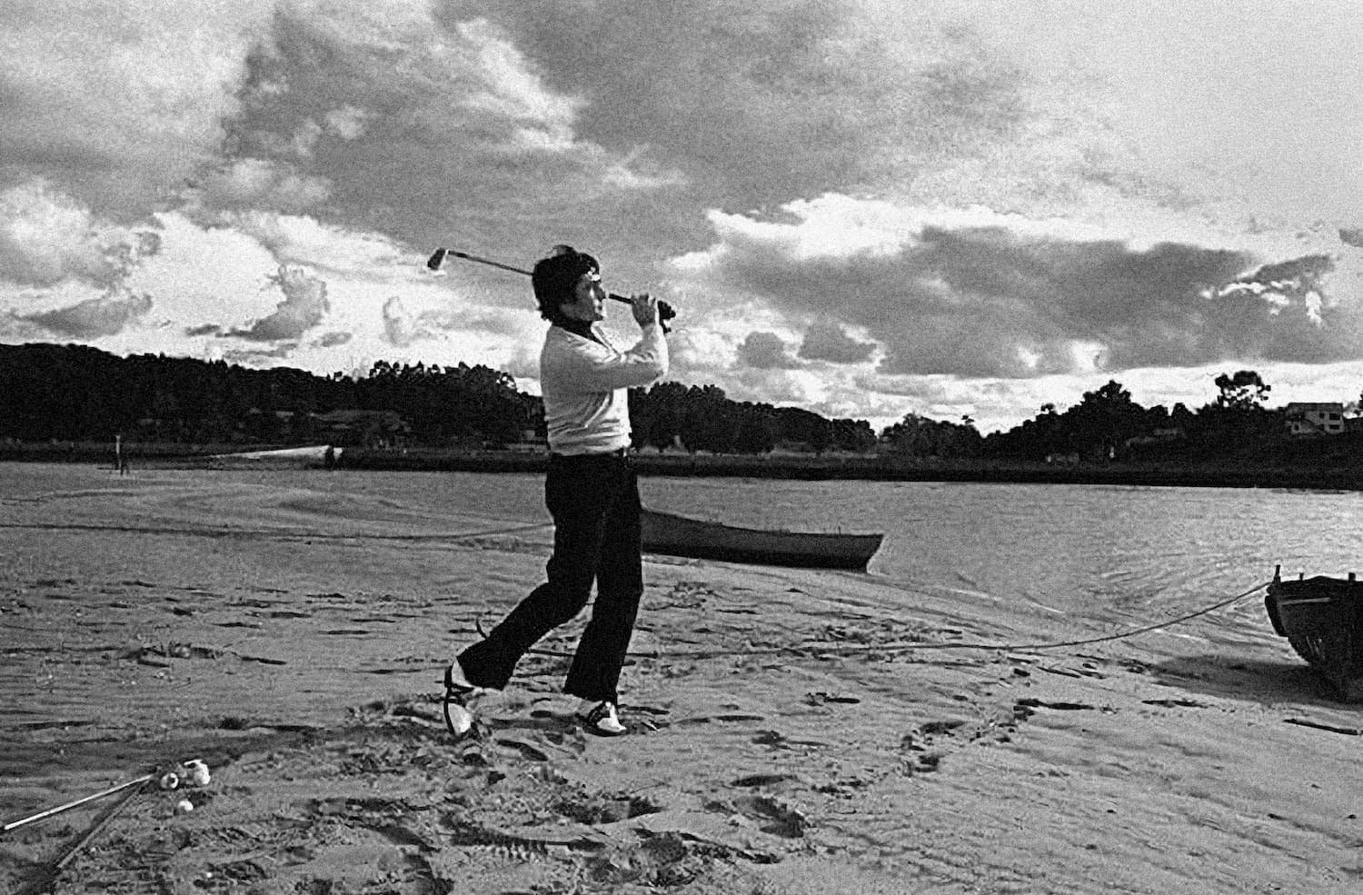 Seve Ballesteros playing golf - sports photograph by Chris Smith